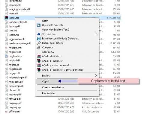 Como extraer el archivo install.wim de install.esd